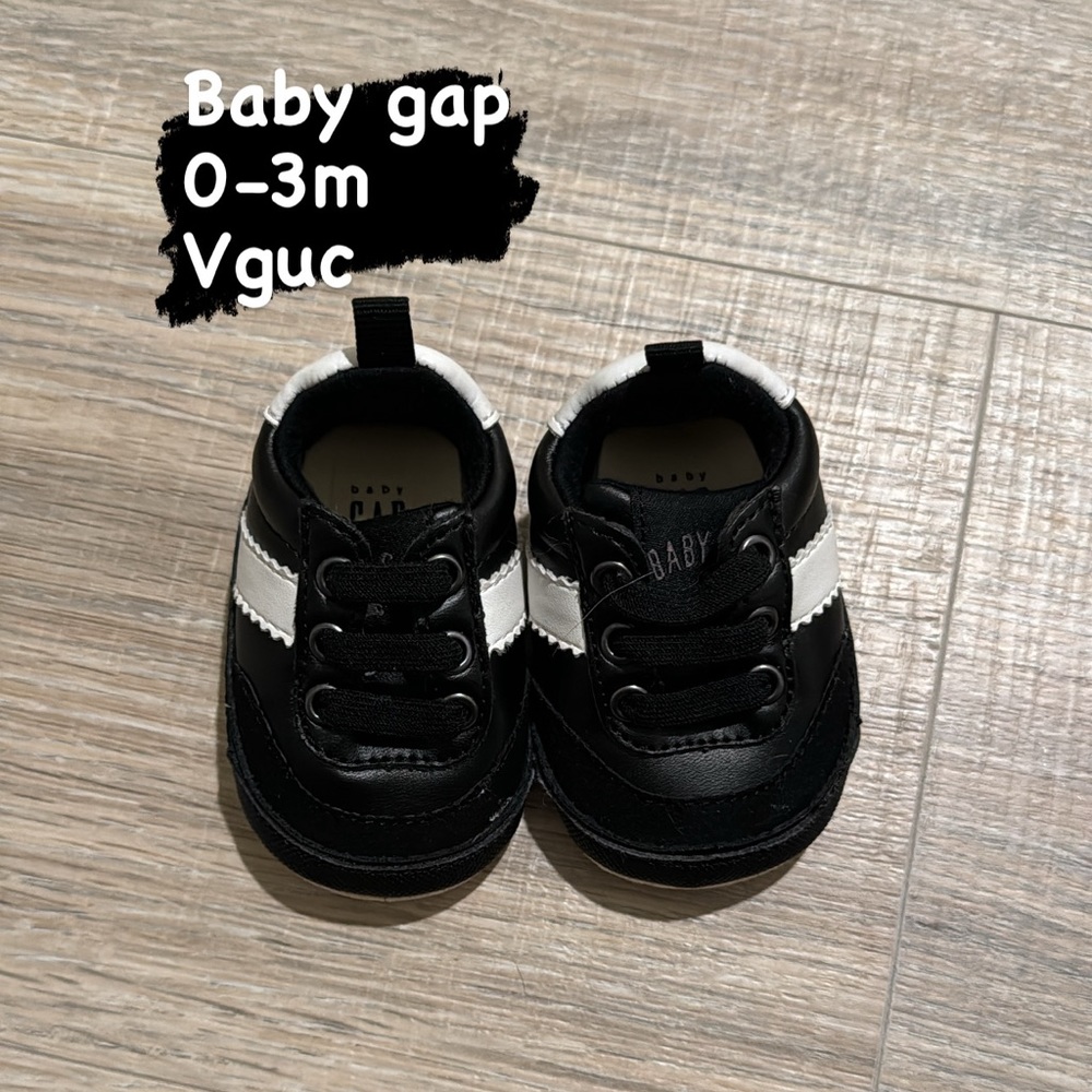 0-3 months baby gap shoes